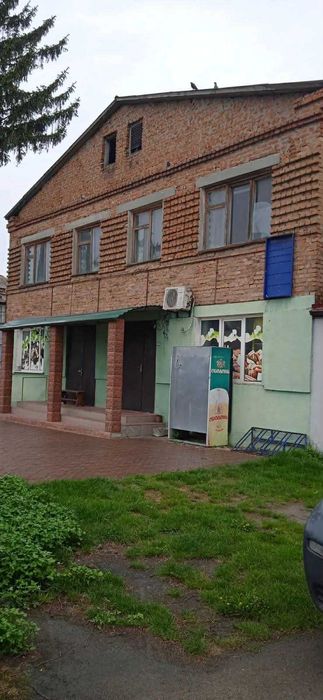 Нежитлова будівля, гуртожиток, площею 892,6 кв.м. Хмельницька обл.