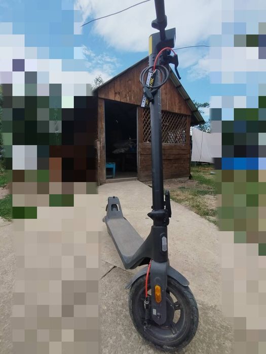 Продам терміново електросамокат