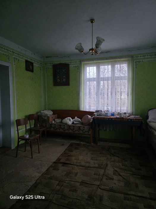 Продаб будиеок цегляний багато землі!