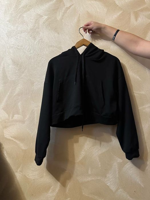 Свитшот короткий