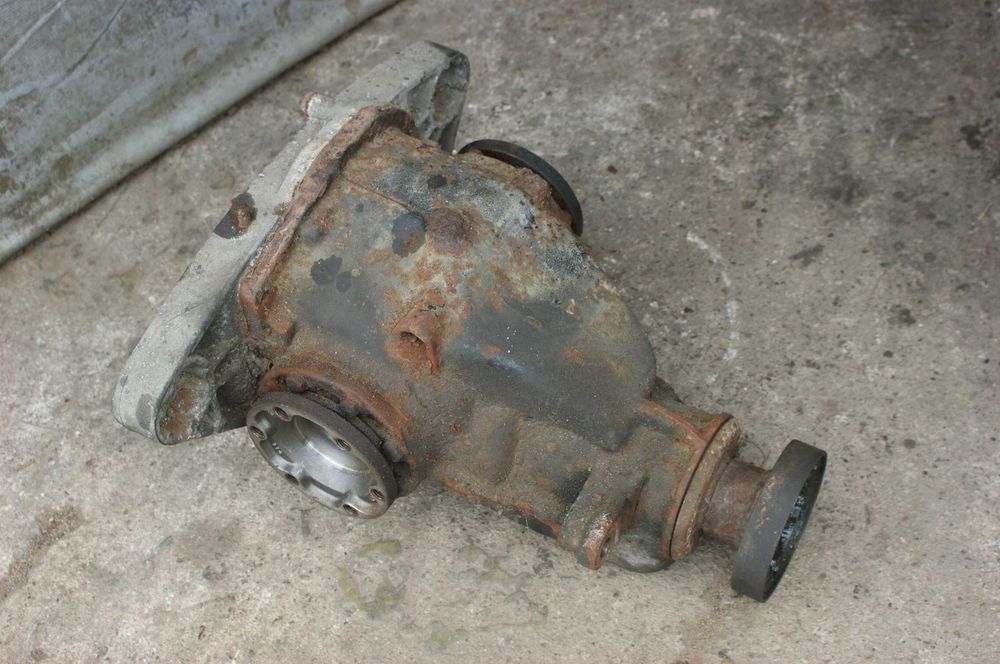 BMW E38 750i most dyfer 2.81 dyferencjał