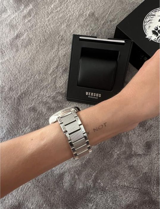 Годинник жіночий Versus Versace