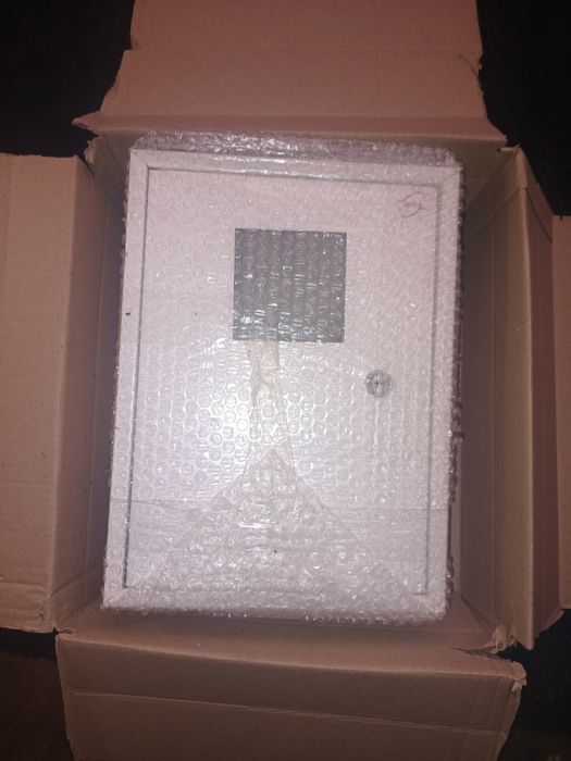 Під електролічильник щиток