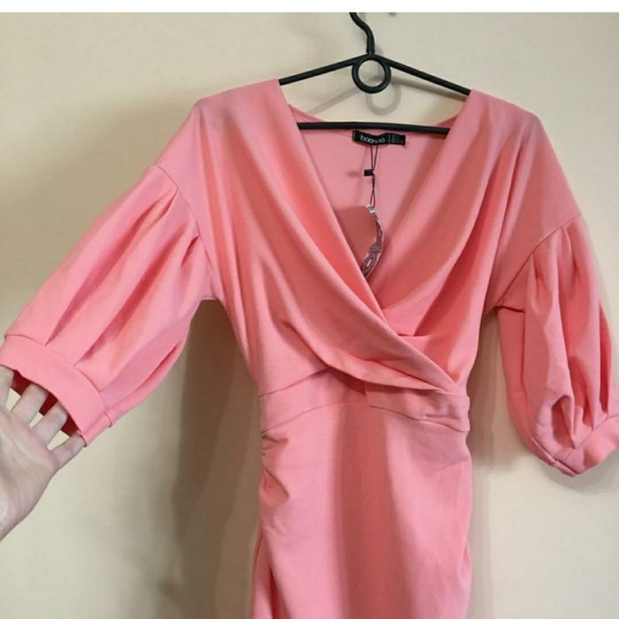 Нова шикарна персикова сукня для вагітних