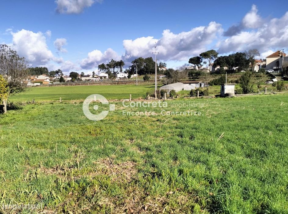 Terreno para construção com projeto em Carvalhal, Barcelos