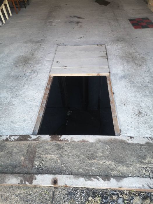 Продам гараж в р-не рынка "Бахчисарай"15-16 мкрн.Кооп.,,Сокол2,"