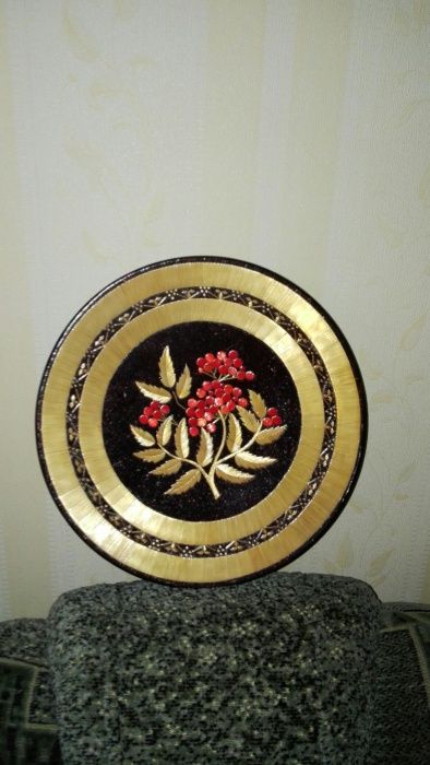 Декоративная тарелка