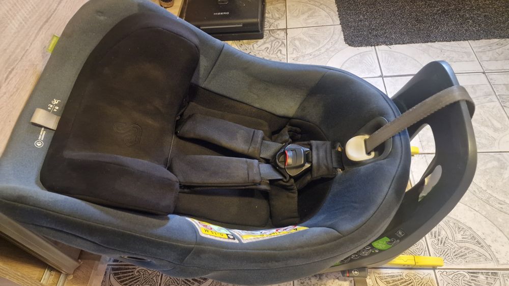 Fotelik samochodowy obrotowy Swandoo Marie 3