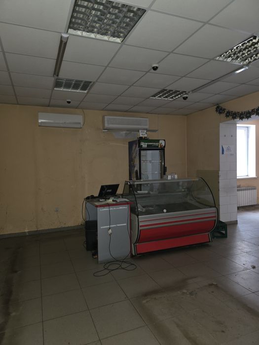 Комерційне приміщення Оренда / Продаж