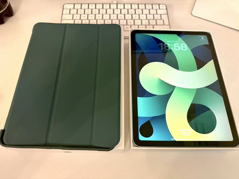 Bateria 90% Jak Nowy iPad Air 4 64gb Green WiFi + Cellualr + Nowe Etui