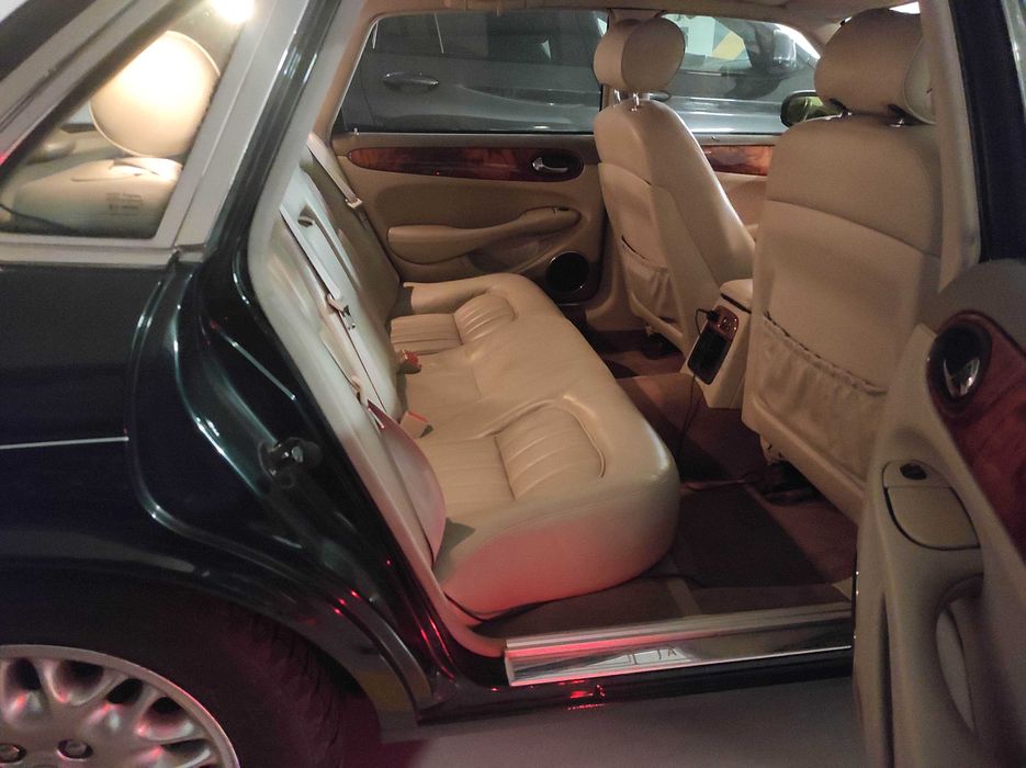 Jaguar XJ 3.2 Executive