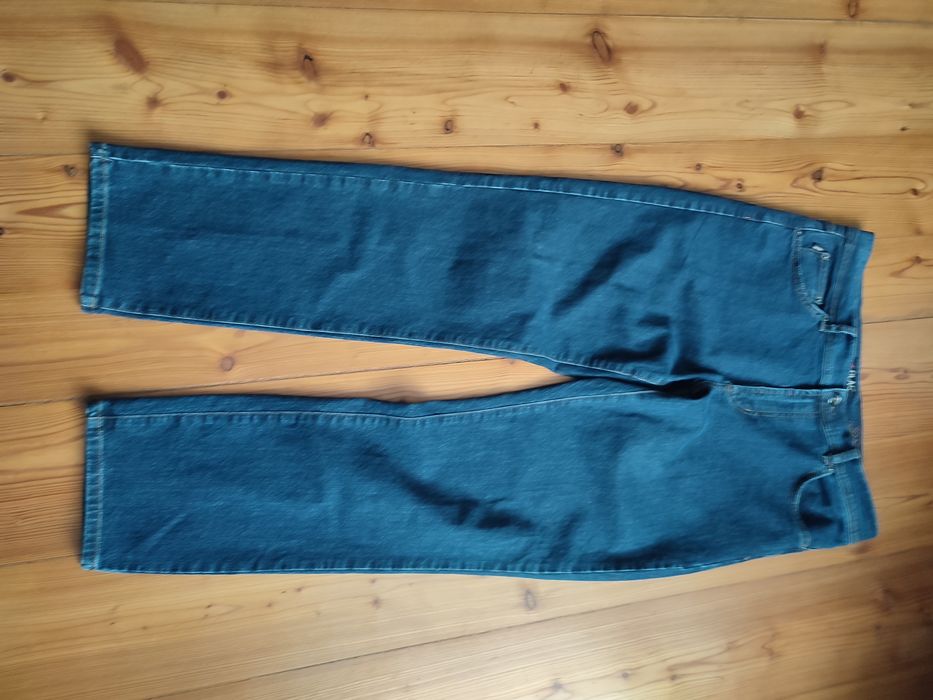 Spodnie jeans niebieskie krój klasyczny 34/30