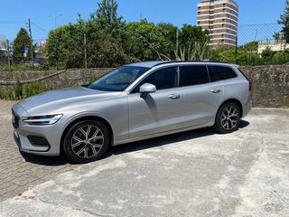 Volvo V60 2.0 B4 Core Auto