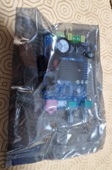 Mini amplificador para subwoofer de automóvel novo