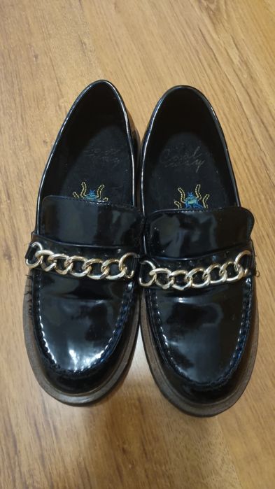 Лофери лакові чорні