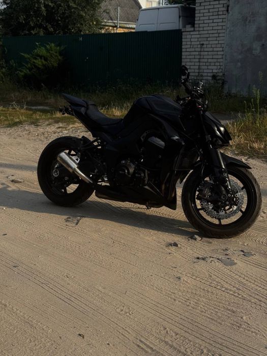 Мотоцикл KAWASAKI Z1000