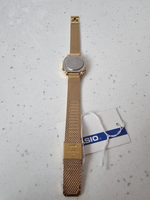 Жіночий годинник CASIO LTP-B150L-7B1EF
