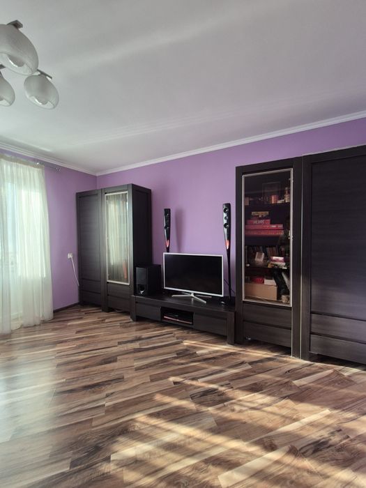 ОРЕНДА! ЦЕНТР! Здається 3 кімн. ЧЕШКА!