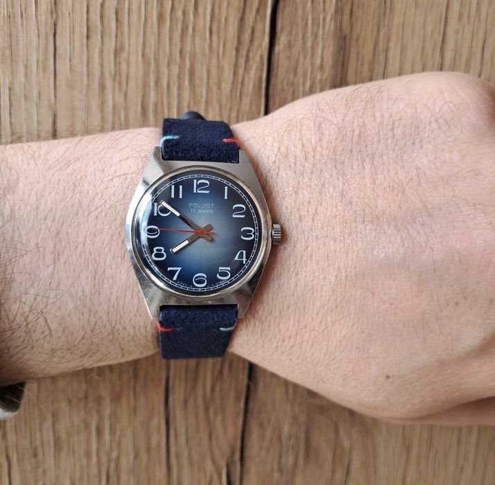 Механічний годинник Победа краб