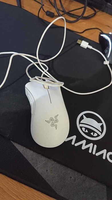 Razer deathadder essential