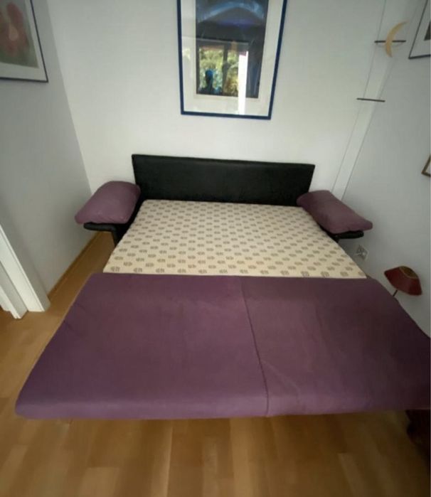 Продам шкіряний набір диван і крісло розкладних з Європи