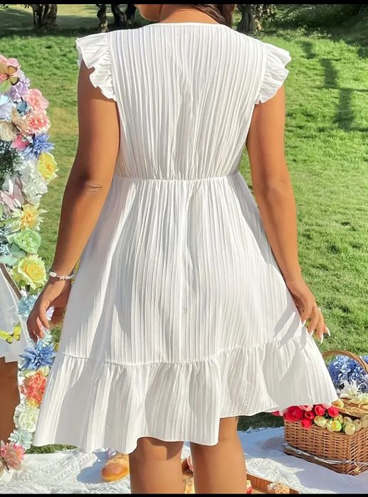 Жіноча літня сукня