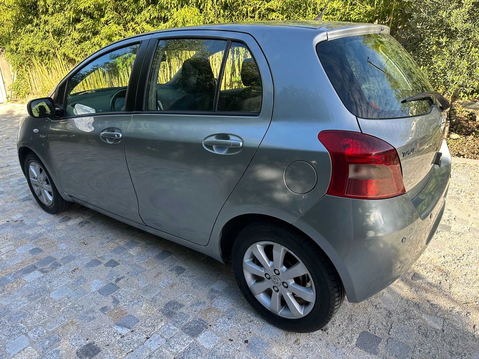 Toyota Yaris 1.4 D-4D AC - Android Auto/Apple car Play — photo 2