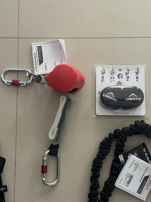 Zestaw do pracy na wysokości CRESTO – NOWY | Szelki + lonże + absorber