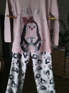 2 piżamki dziewczęce ciepłe