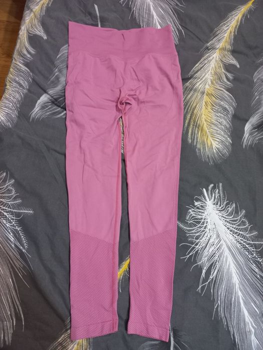 Лосини з пушап ефекту