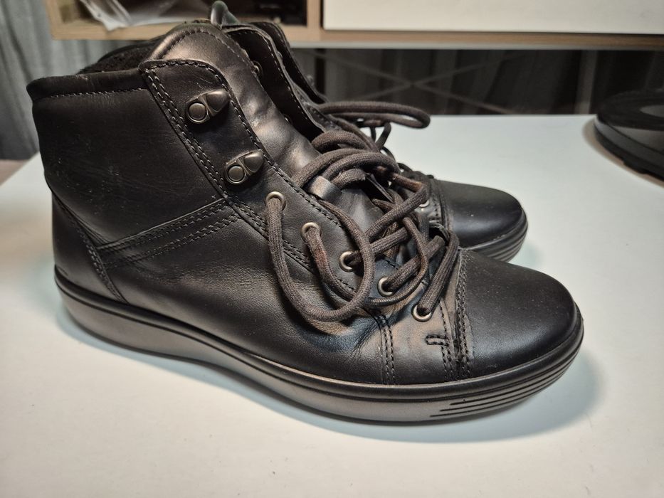 Buty skórzane zimowe / trzewiki Ecco rozm. 43
