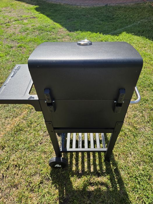 Sprzedam grill węglowy