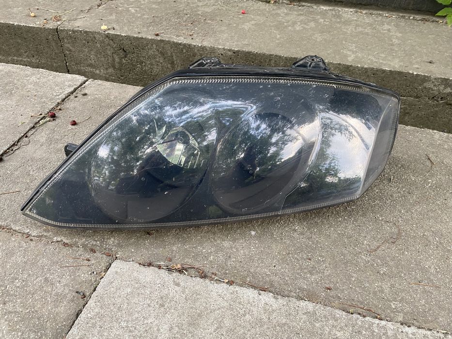 Hyundai coupe gk левая фара