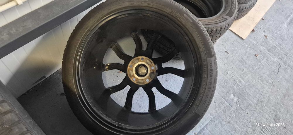 felgi aluminiowe 21 cali z oponami Porsche Cayenne 2020