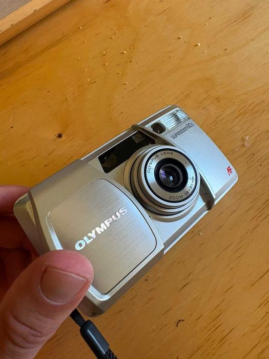 OLYMPUS superzoom 80S