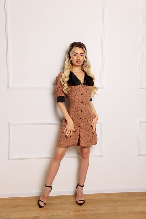 Продам сукні в квітковому принті