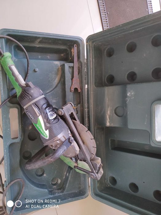 Przecinarka do betonu Hitachi CM9SR