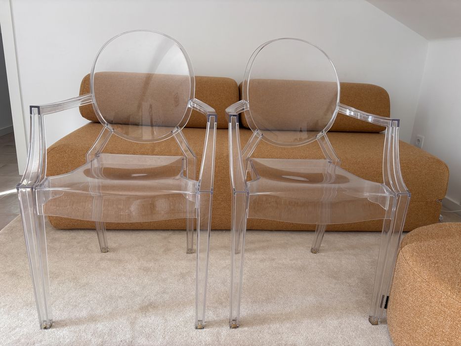 2 Cadeiras Kartell Louis Ghost originais (Philippe Starck)