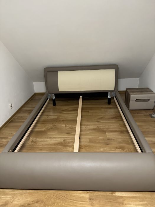 Łóżko tapicerowane 160 x 200