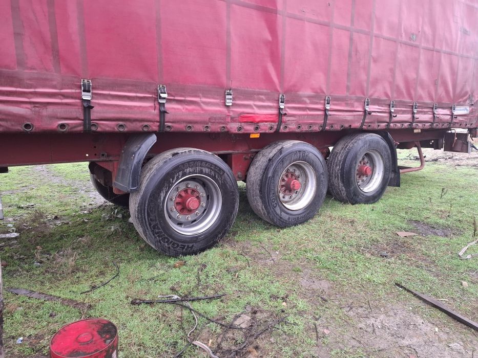 Полуприцеп в рейсовому стані