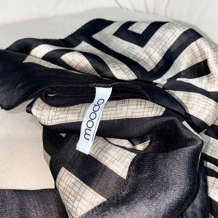 Chusta chusteczka szalik szal Moodo