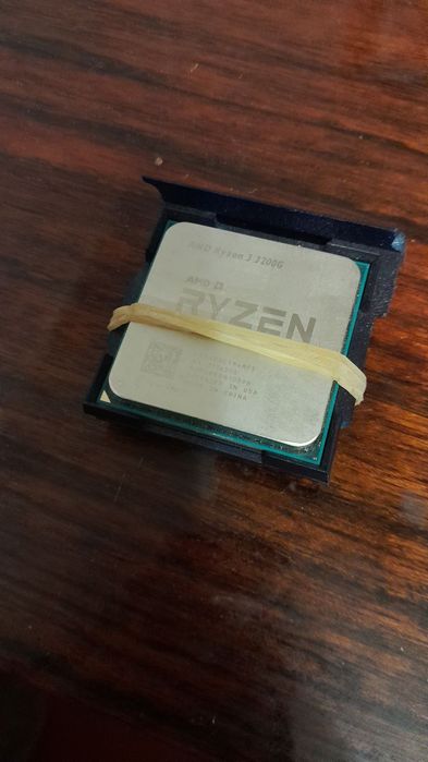 Процесор AMD Ryzen 3 3200