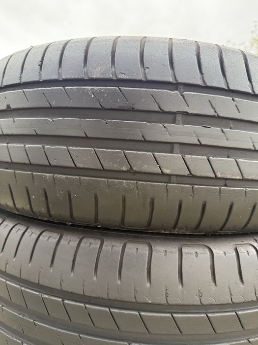 215/60/16 Good Year Efficient Grip Perfomance