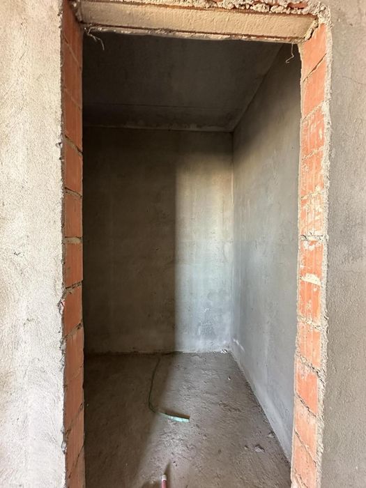 Продажа 2-комн. квартиры в ЖК "Золотая Эра", Крыжановка (3-231-103)