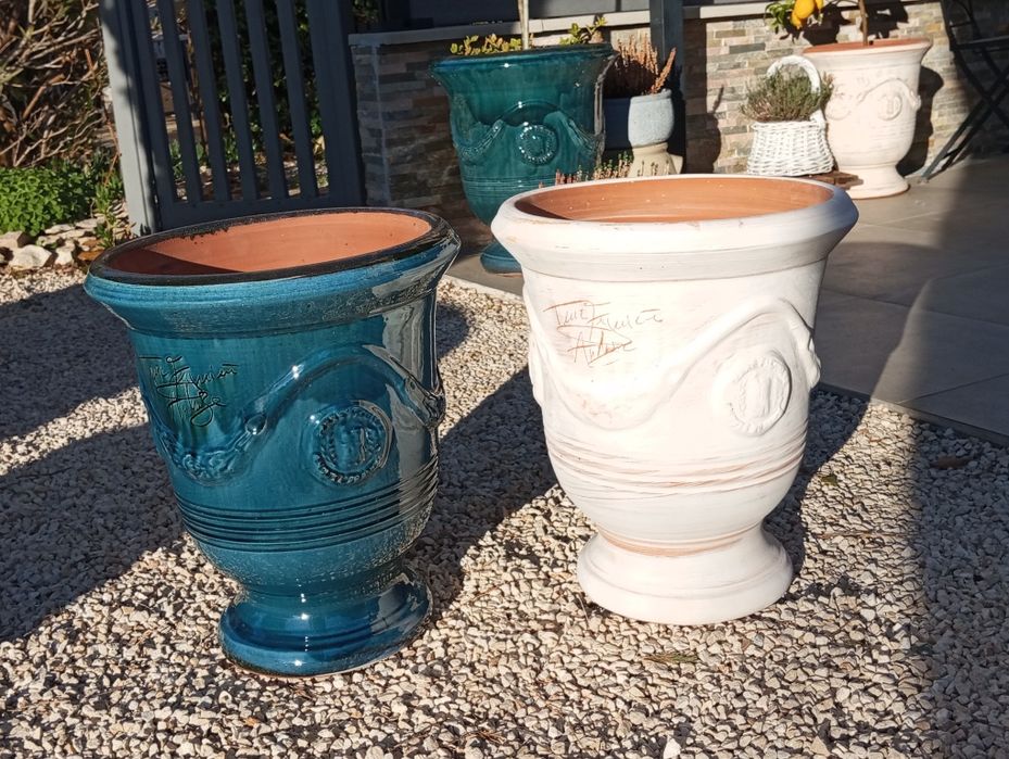 Piękne stylowe donice z południa Francji
