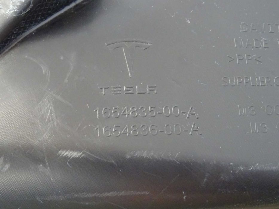 Podszybie tesla 3 OE 1654835-00-A LLU