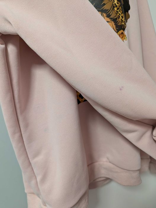 Bluza z dziewczyną
