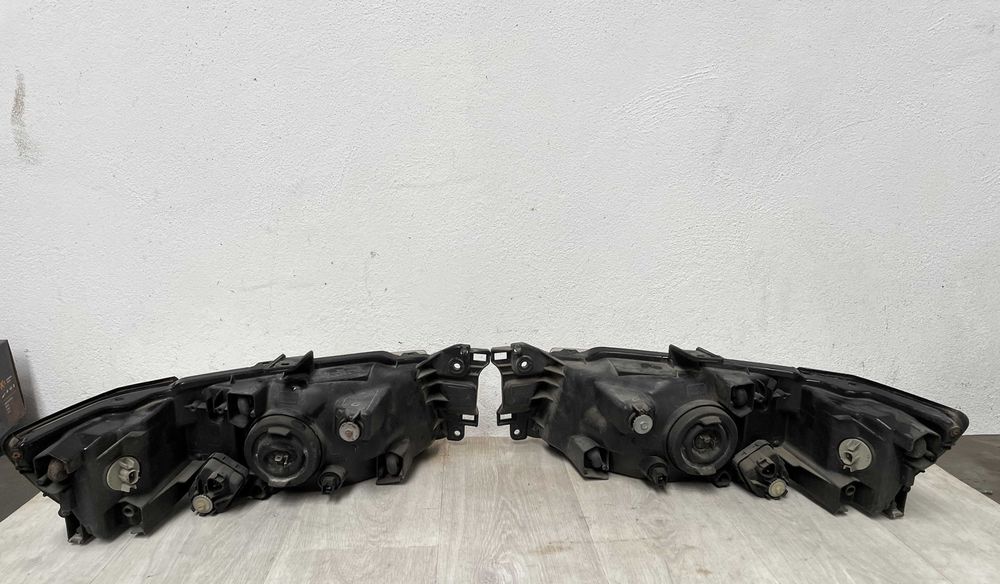 Óticas MITSUBISHI SPACE WAGON