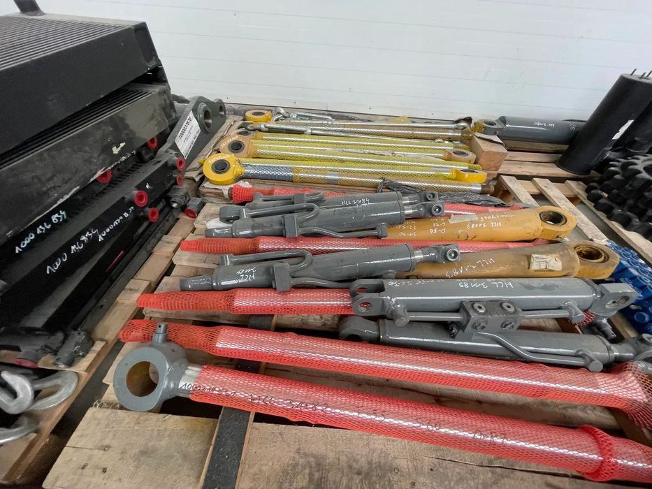 Tłoczysko Tłok Tuleja Siłownika Siłownik Kramer Allrad Wacker Neuson ładowarki koparki Duży wybór Nowe i Używane!