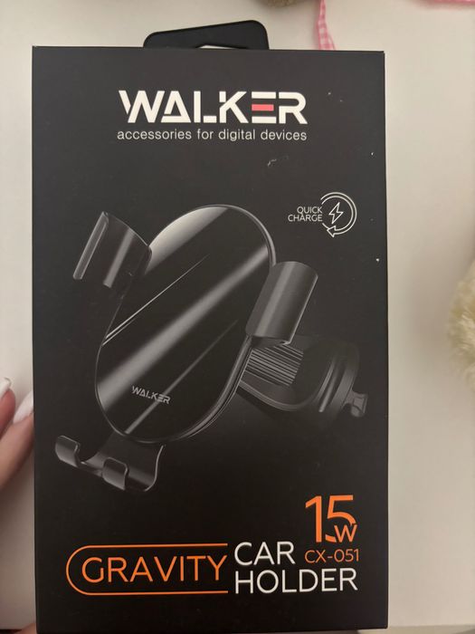 Тримач для телефона в машину